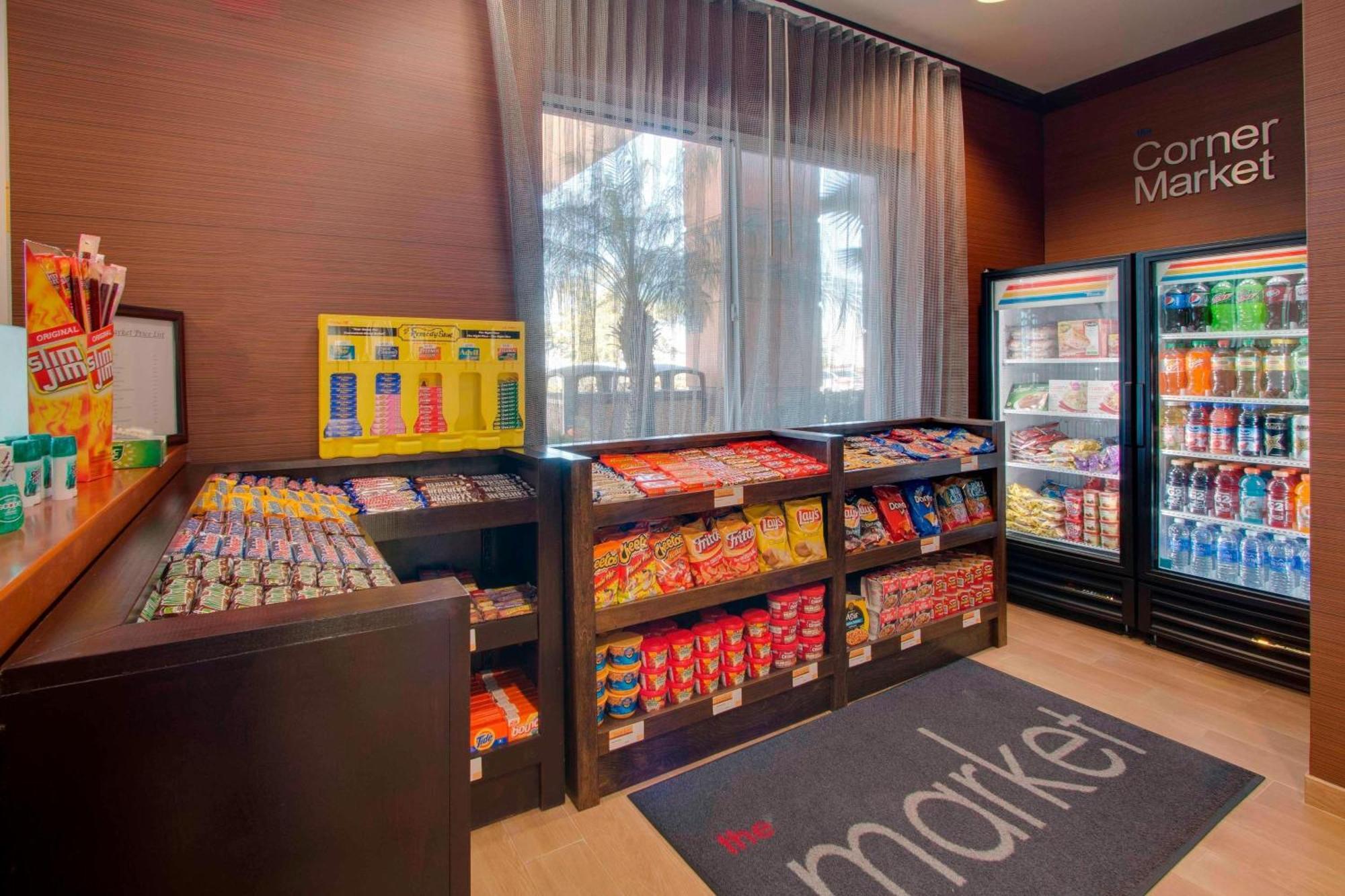 Fairfield Inn & Suites By Marriott Clermont Bagian luar foto